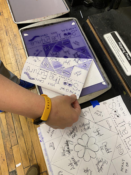 Copy Room Riot! image 5