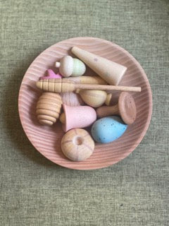 Typologies: Activating the Personal Archive (Fall 2023) image 0