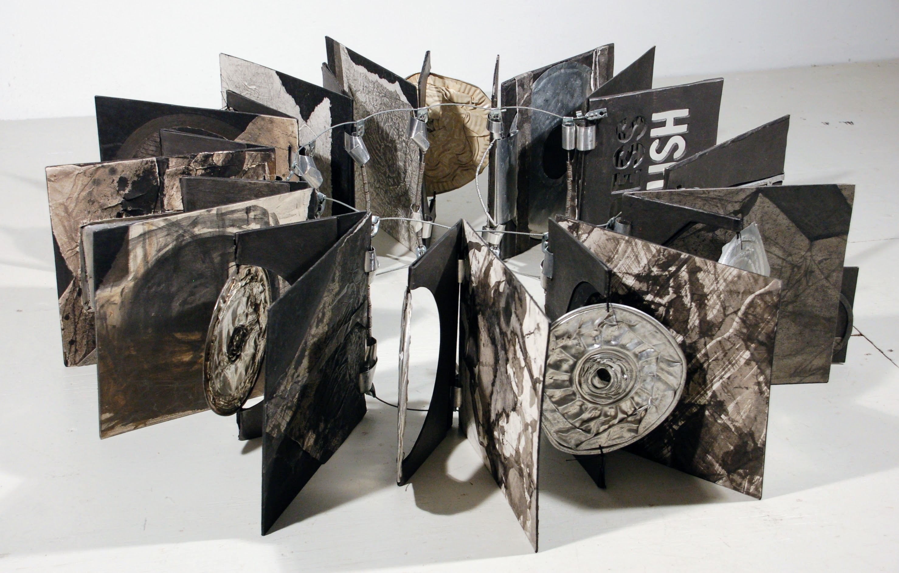 Exploratory Bookmaking