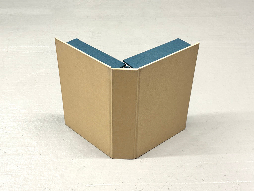 Customize Clamshell Boxes with Carved Designs