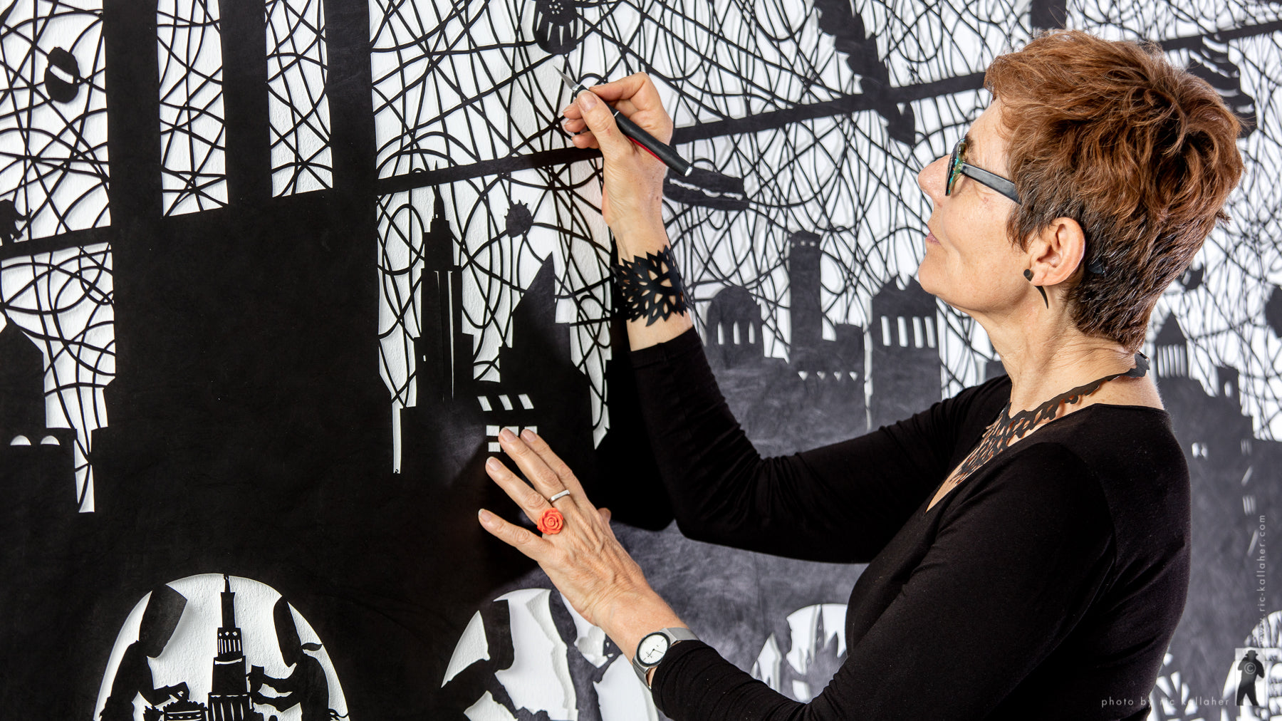 Paper-cutting on Stage: Kamishibai and Paper Theaters (Fall 2021) image 3