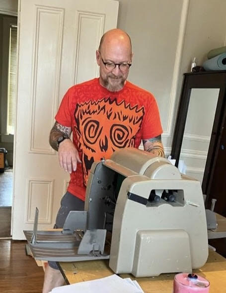 Copy Room Riot! image 1