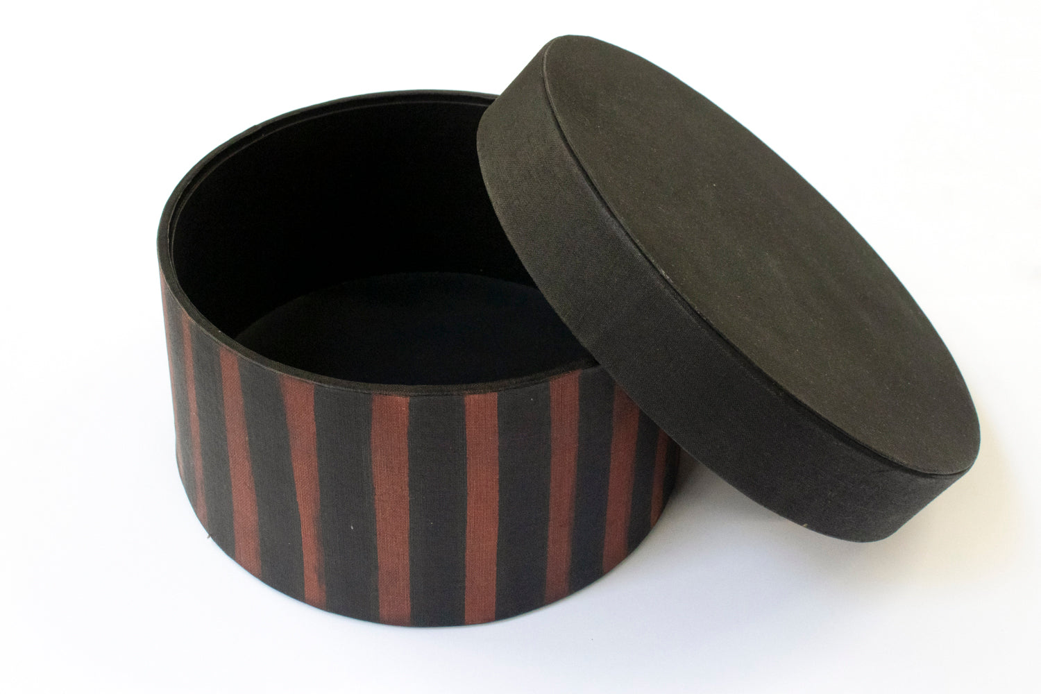 Cylindrical Boxes image 0