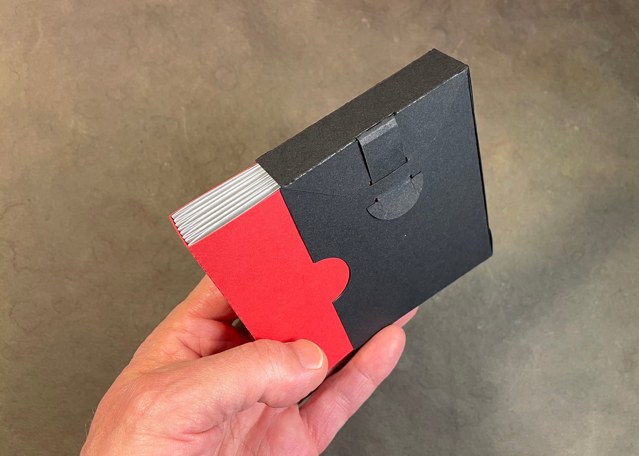 No-Stitch, No-Glue Bindings and Pop-Ups